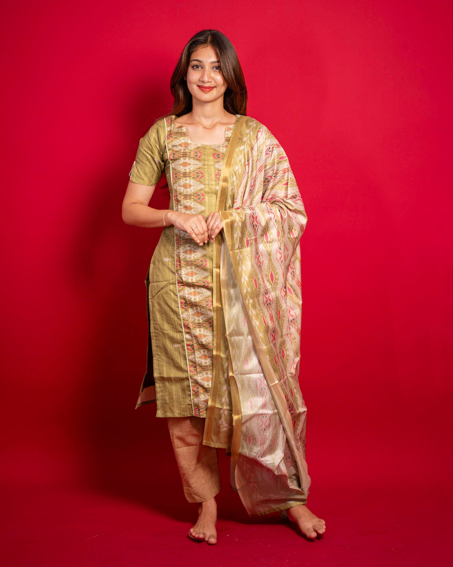 Mridu Gold Tussar Set
