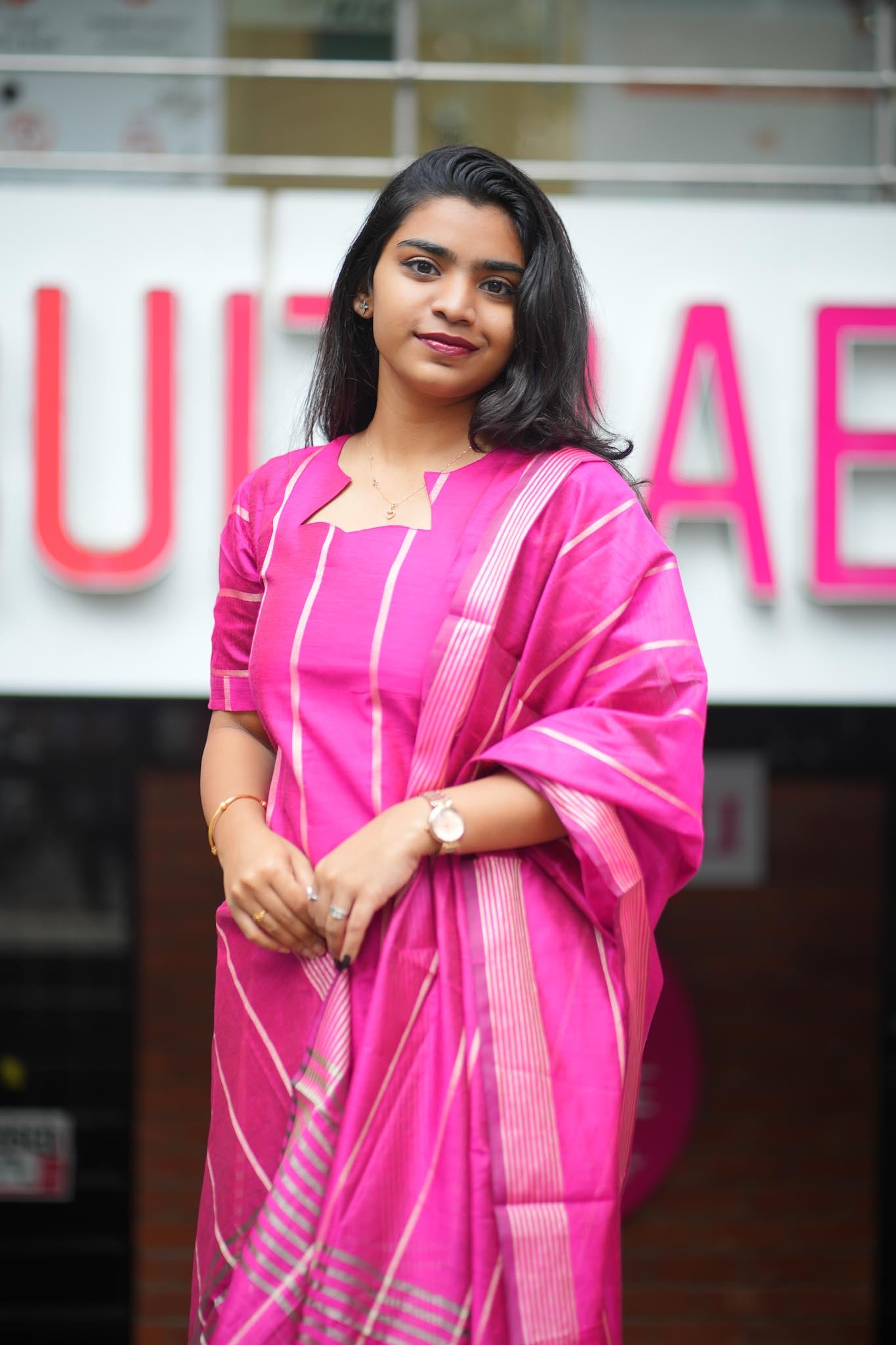 Magenta Glow Silk Cotton Kurti Set – Zari Woven Elegance