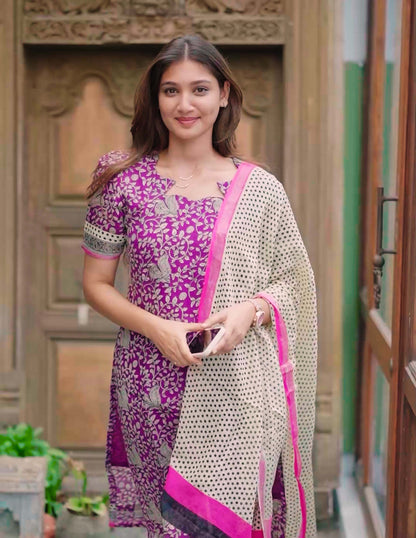 PLUM BLOOM LINEN SET