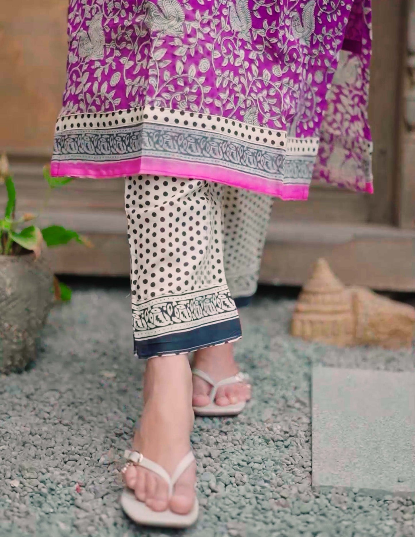 PLUM BLOOM LINEN SET