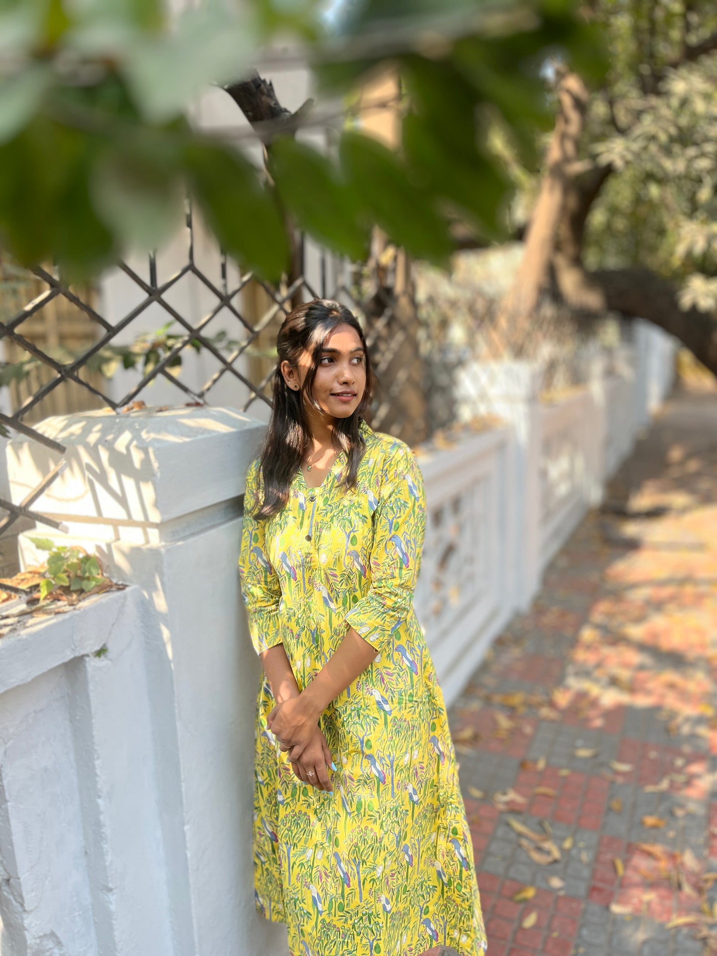 PARROT IN THE GARDEN SET