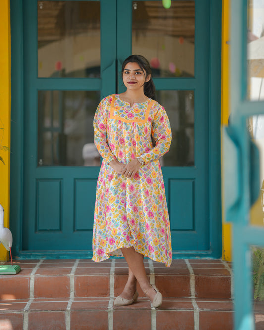 Soft Era Empire Maxi – Muslin Floral Maxi Dress