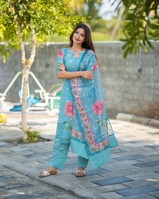 ZARIYA SKY FLORAL KURTI SET