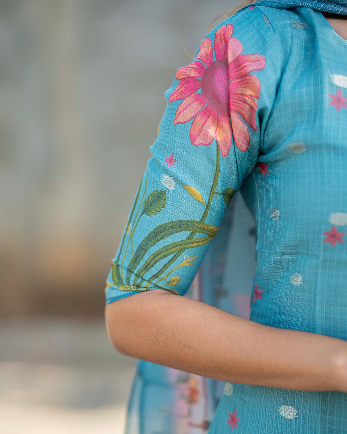 ZARIYA SKY FLORAL KURTI SET