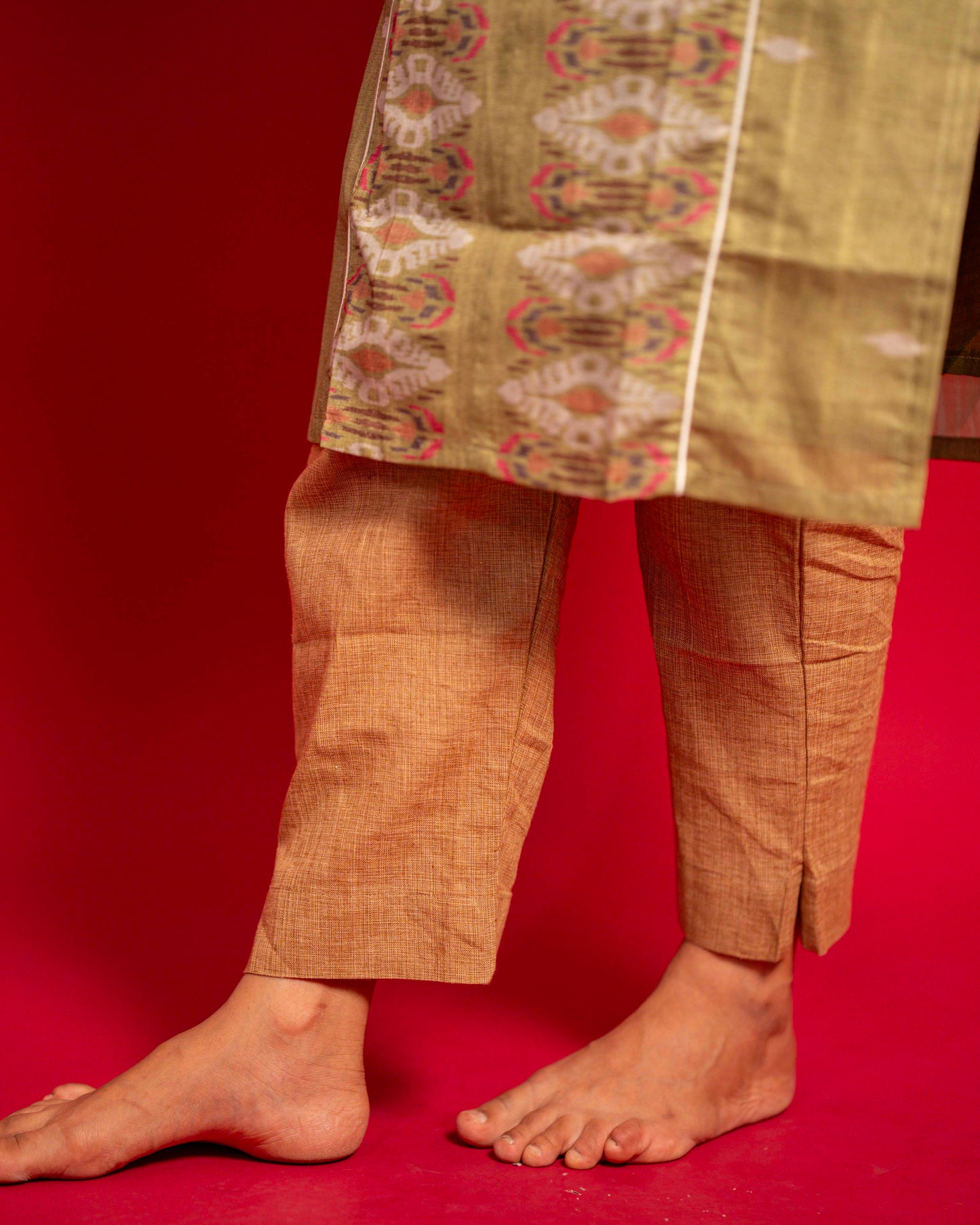 Mridu Gold Tussar Set