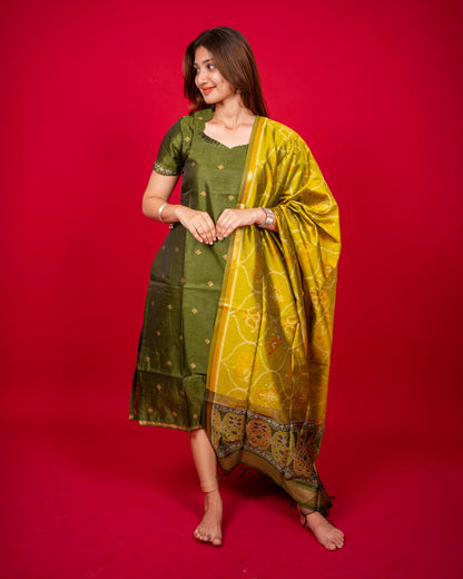 Green Ikkat fusion Set
