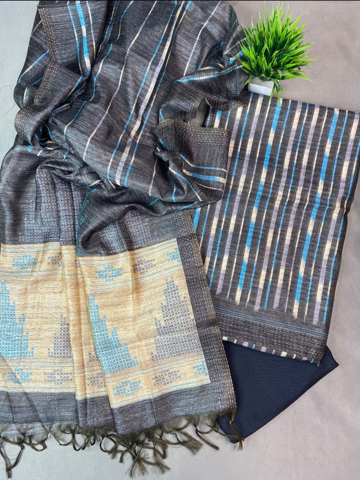 Black and Blue Semi Tussar Suit