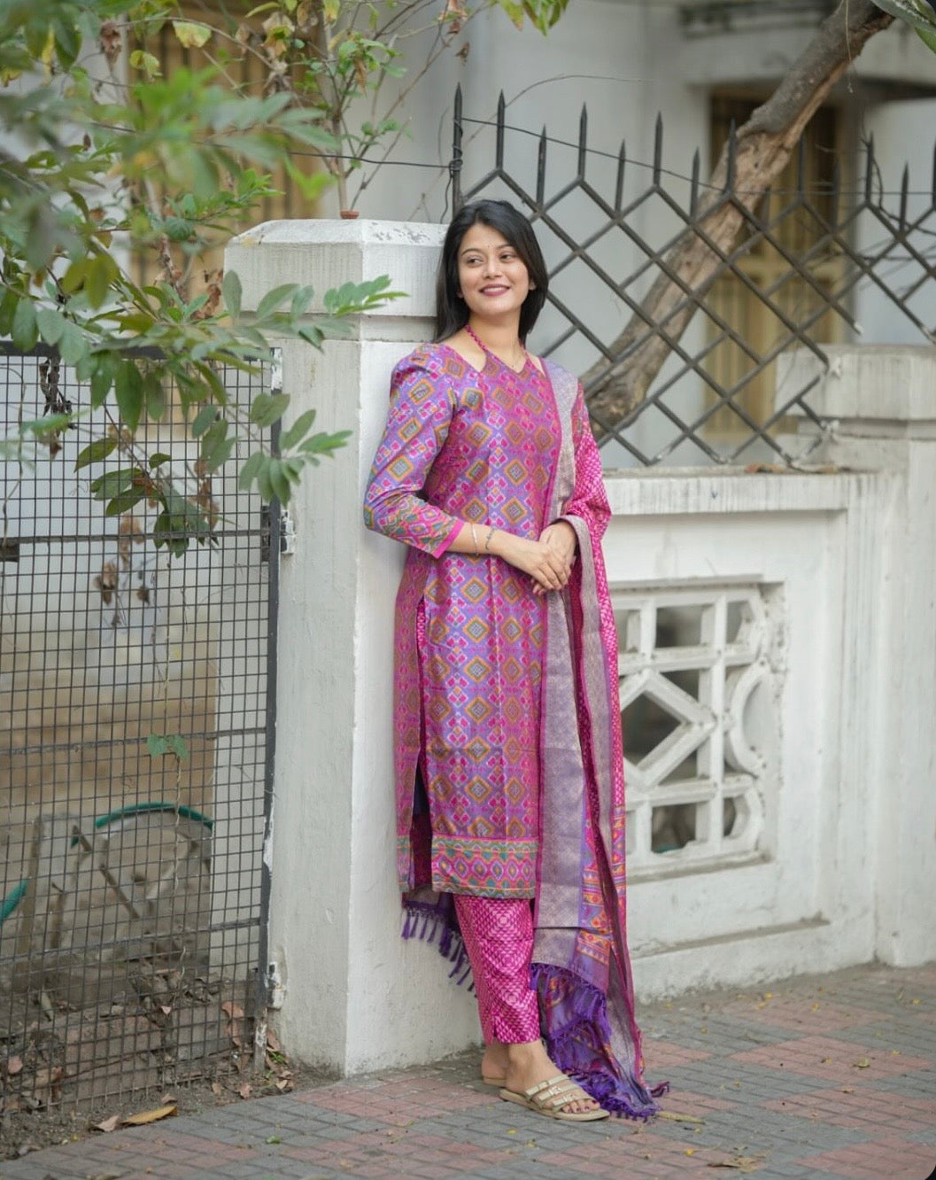 THE VIBRANT PATOLA Suit Set