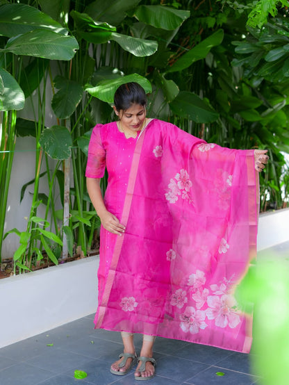 Magenta Magic Tabby Silk Kurti & Dupatta Set