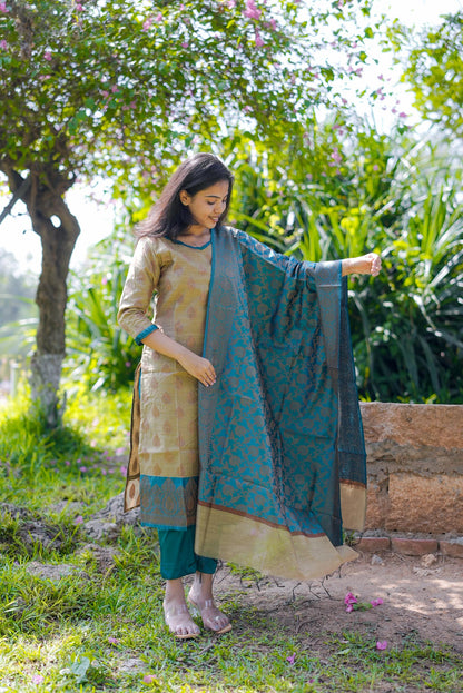 Maya’ Banarasi Suit Set – Beige Kurta with Teal Blue Dupatta