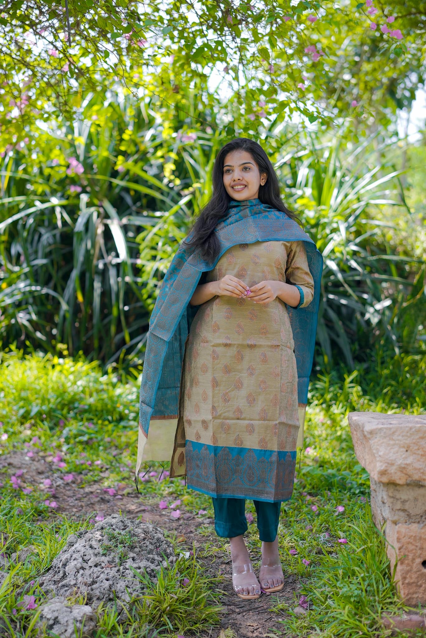 Maya’ Banarasi Suit Set – Beige Kurta with Teal Blue Dupatta