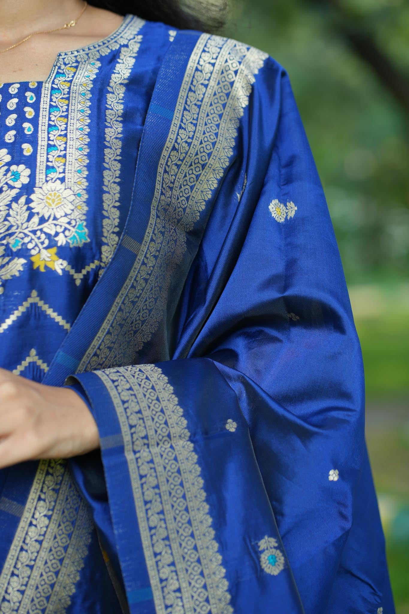 INK Banarasi Suit Set – Royal Blue & Gold Zari Elegance