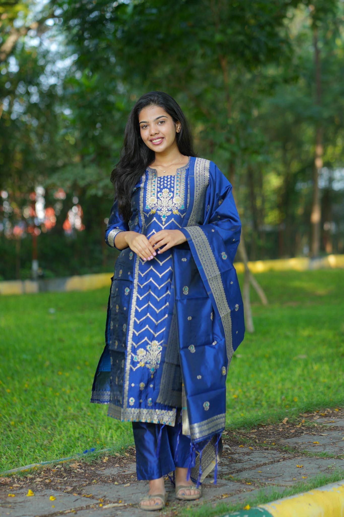 INK Banarasi Suit Set – Royal Blue & Gold Zari Elegance