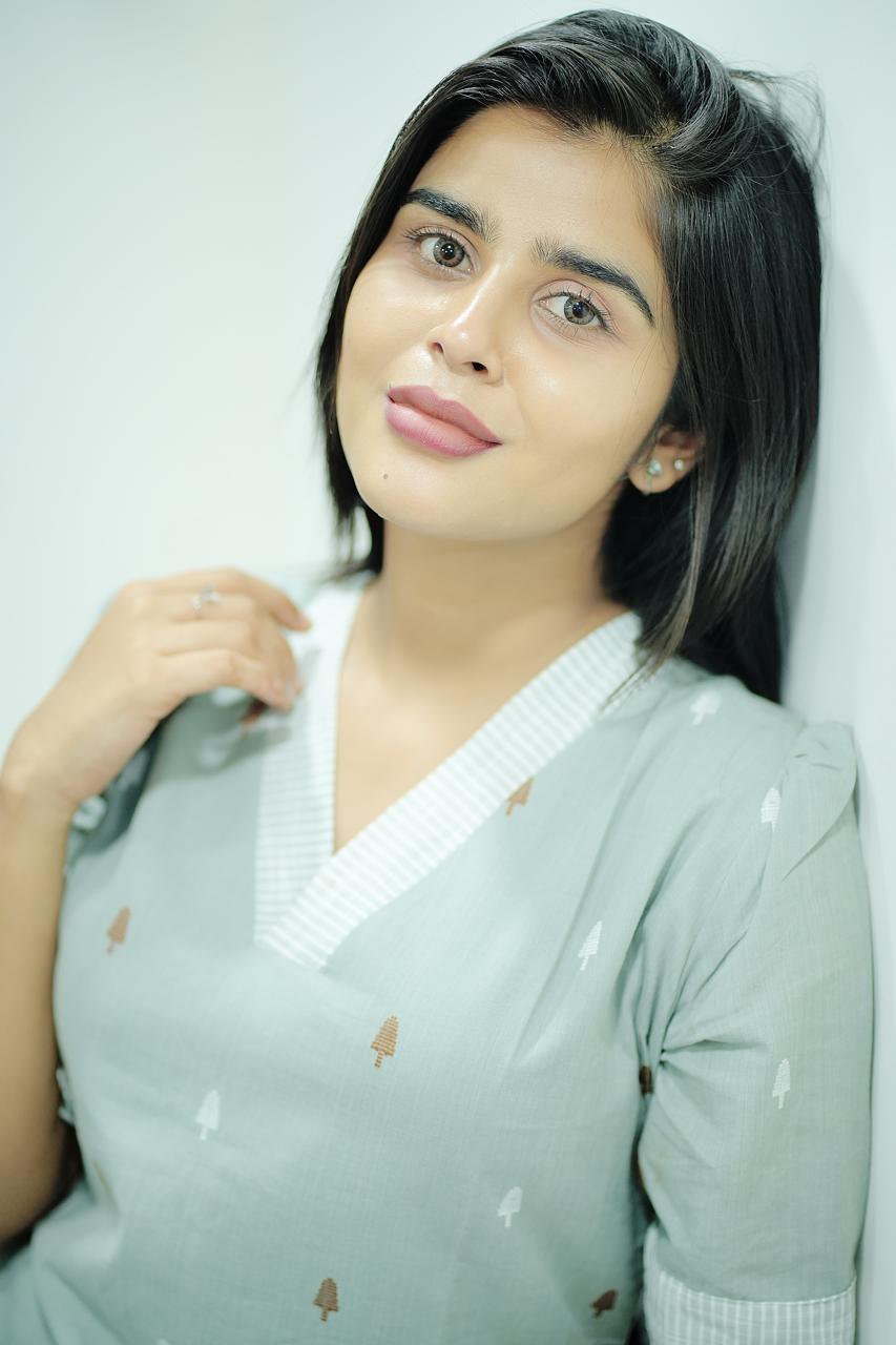 Grey Glam Handloom Set - Ethnic & Modern Everyday Wear